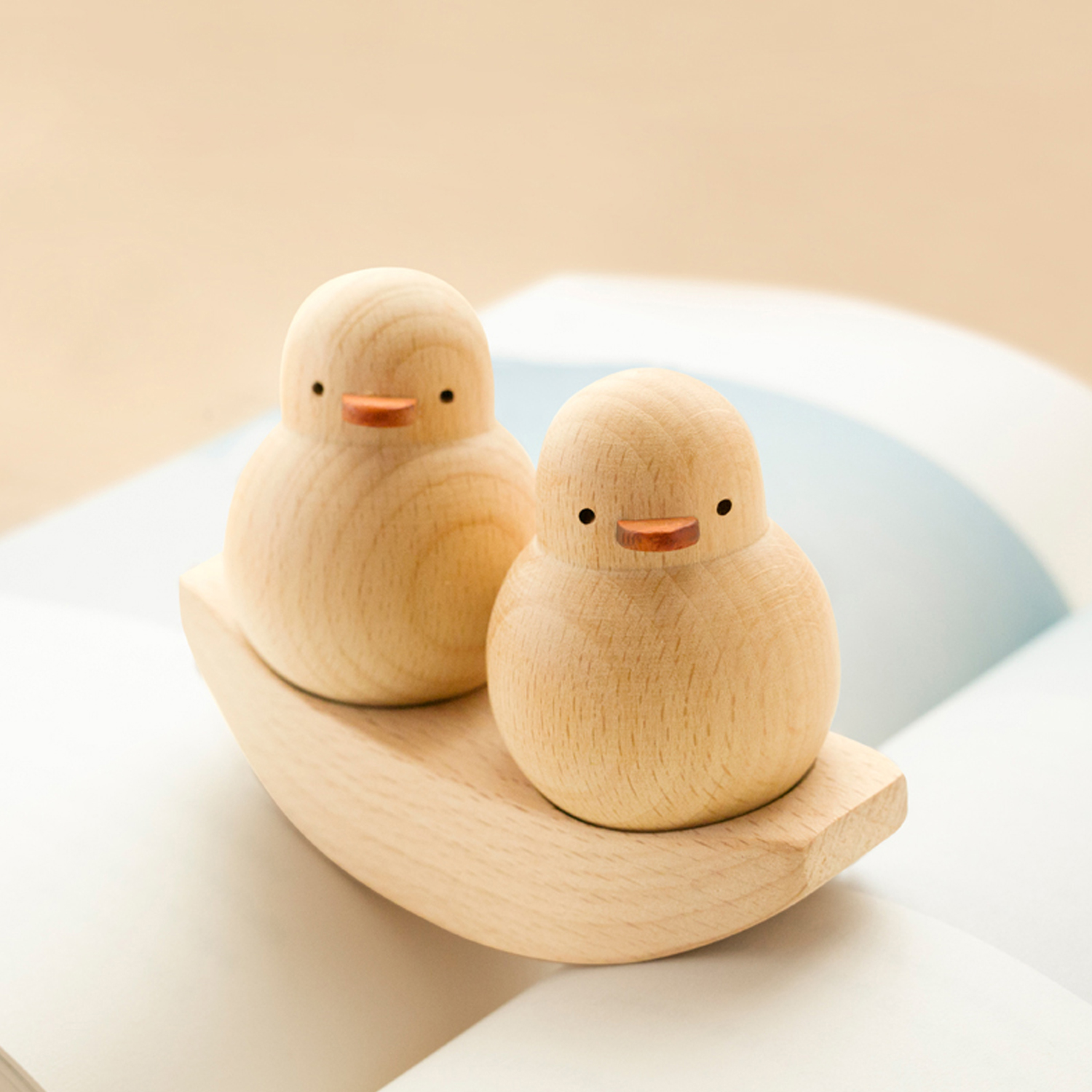 Wooden Love Ducks Set - Creative Couple Desk Decor, Original Wood Style Gift for Valentine's, Wedding & Friendship - Image 2