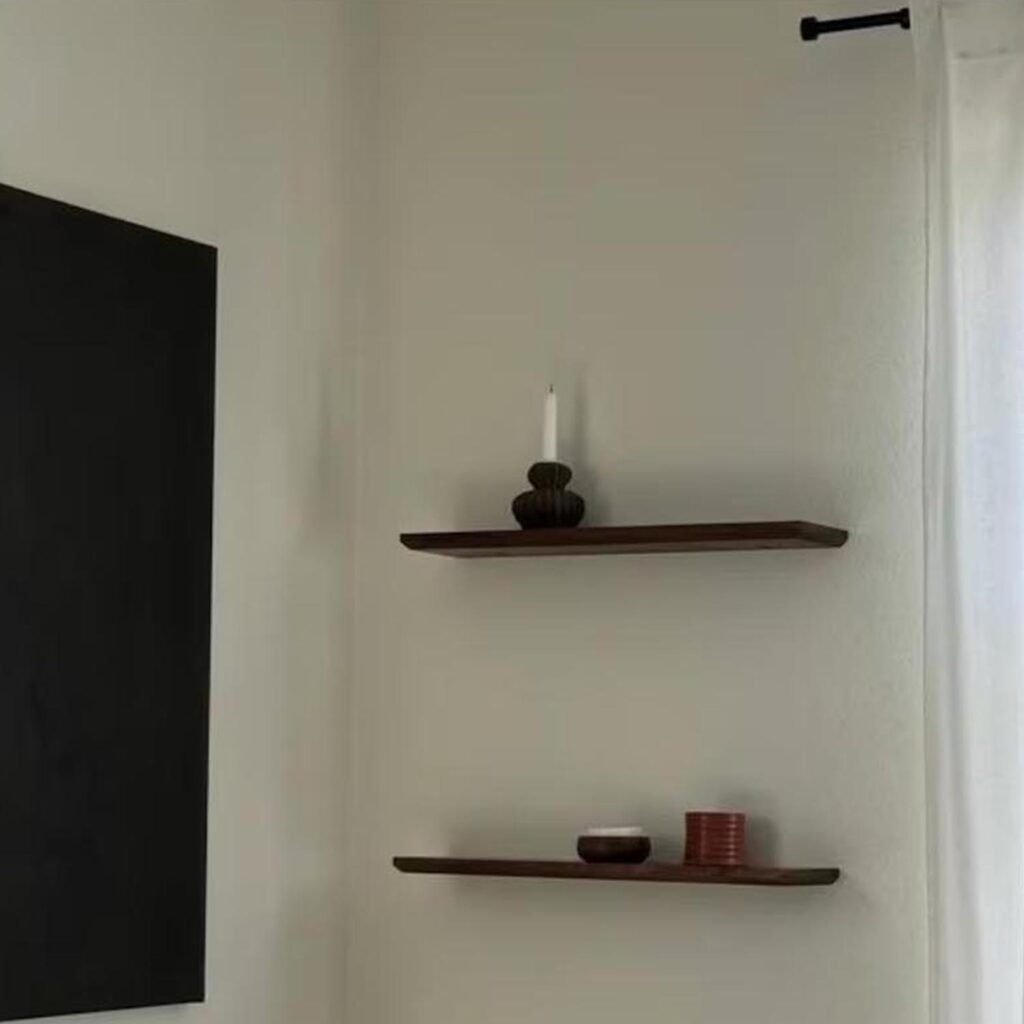 Minimalist Solid Wood Floating Shelf – Hidden-Mount Wall Storage & Display Shelf